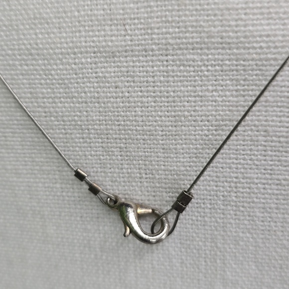 Silver Tone Blue and Gray Faux Pearl Illusion Choker Necklace - Picture 3 of 7